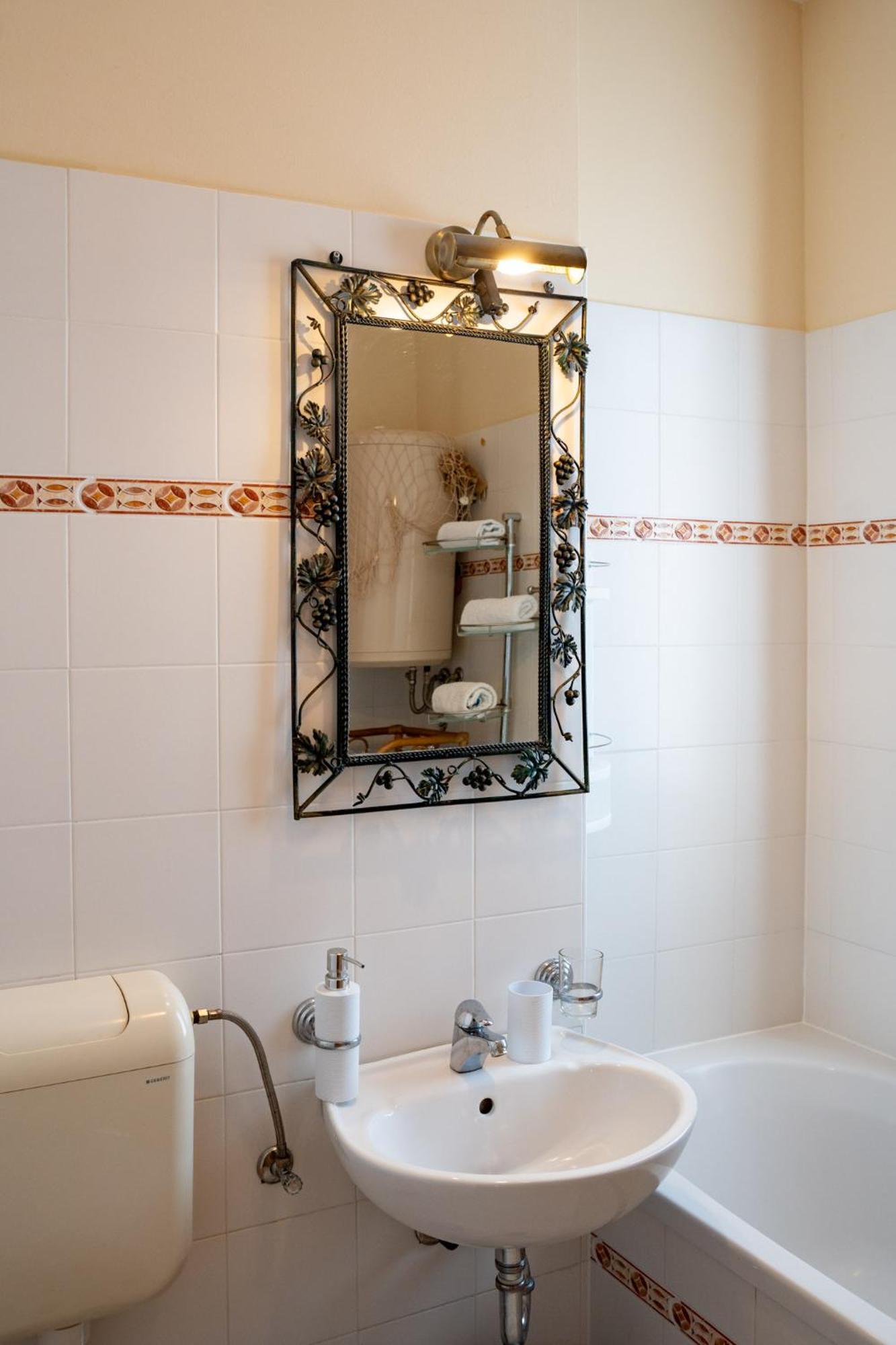 Rab Centar Due Apartment Palit ภายนอก รูปภาพ