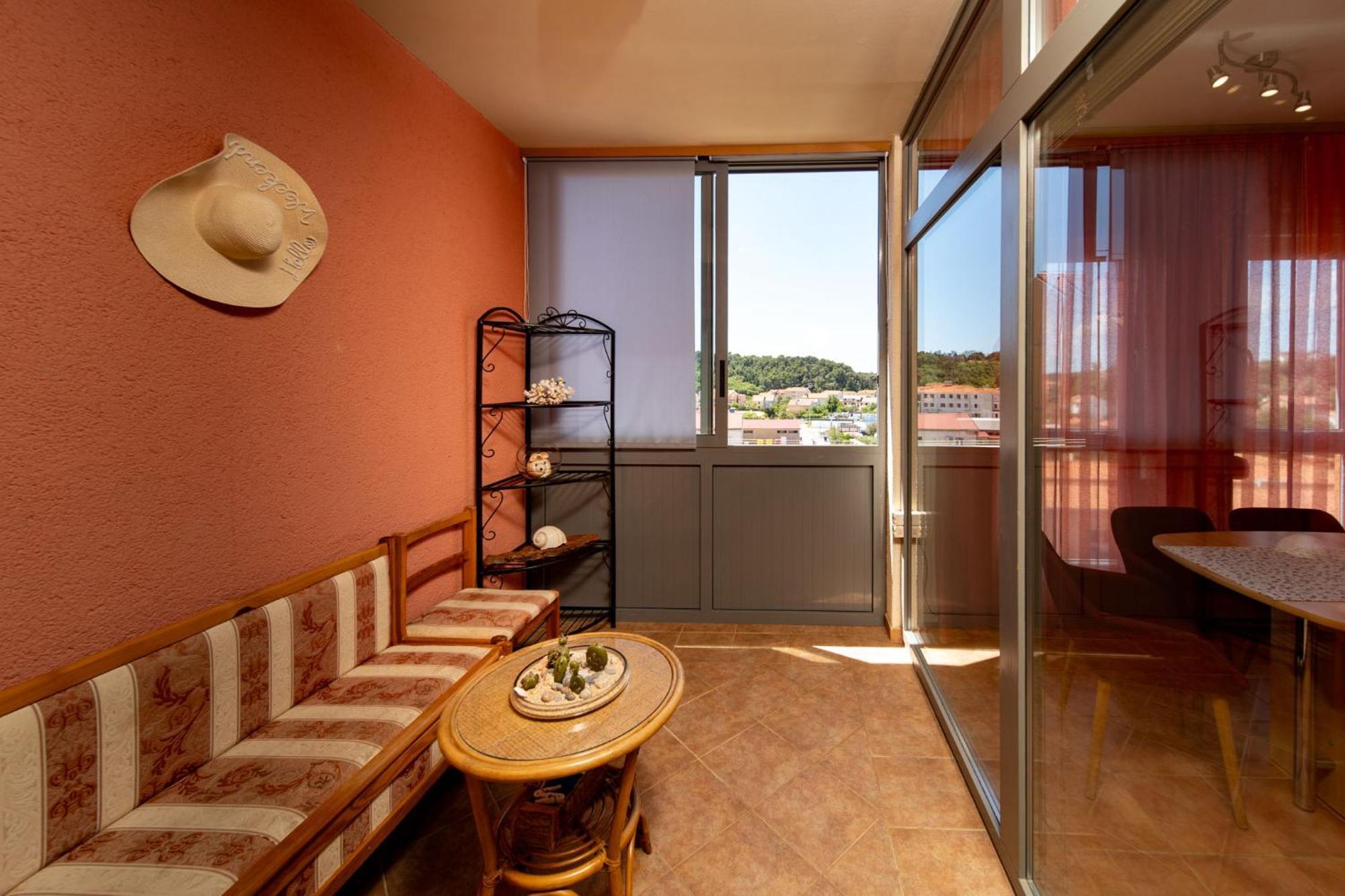 Rab Centar Due Apartment Palit ภายนอก รูปภาพ