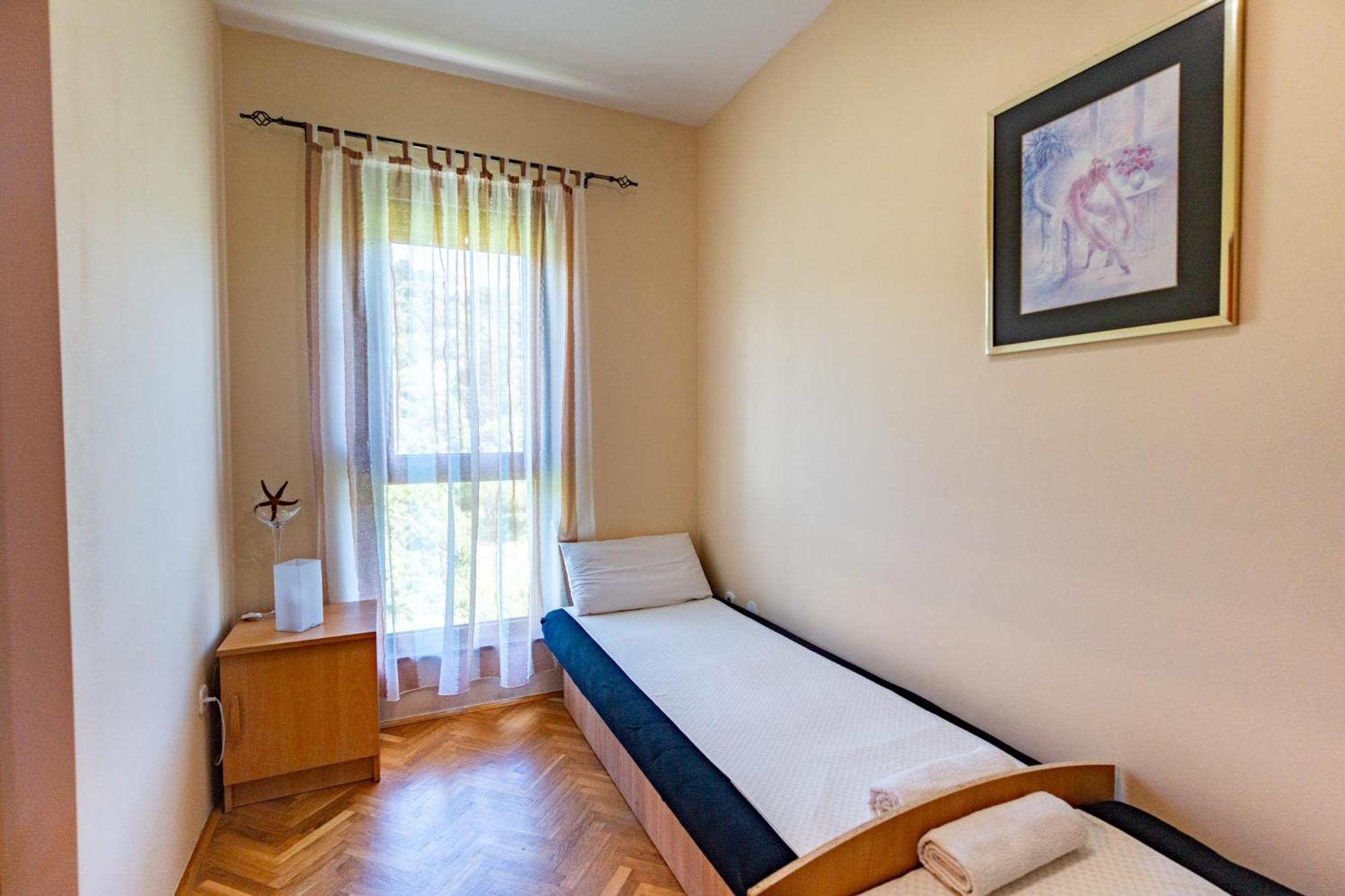 Rab Centar Due Apartment Palit ภายนอก รูปภาพ
