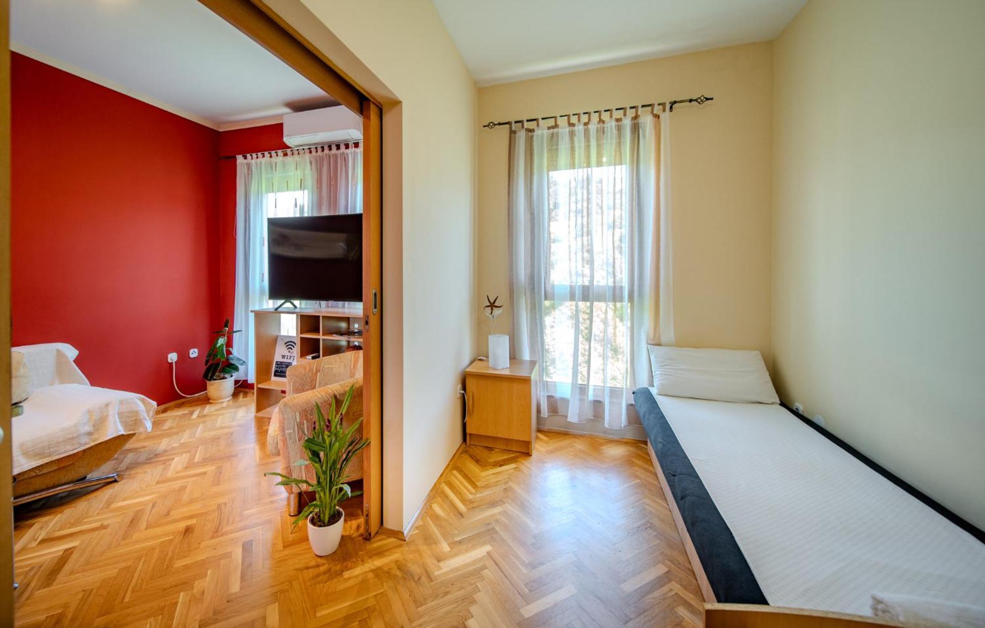 Rab Centar Due Apartment Palit ภายนอก รูปภาพ